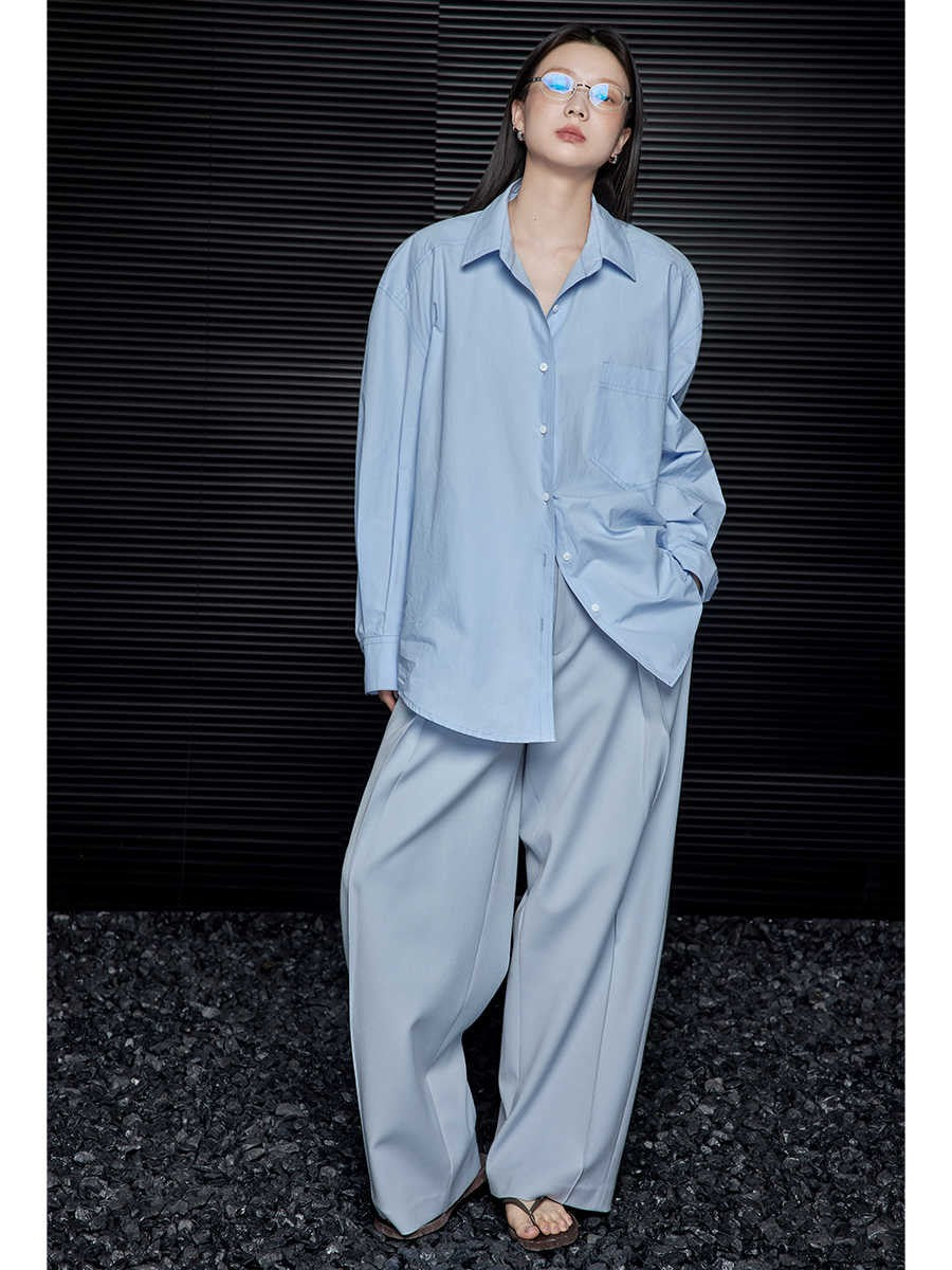 Caelis Minimalist Cotton Shirt