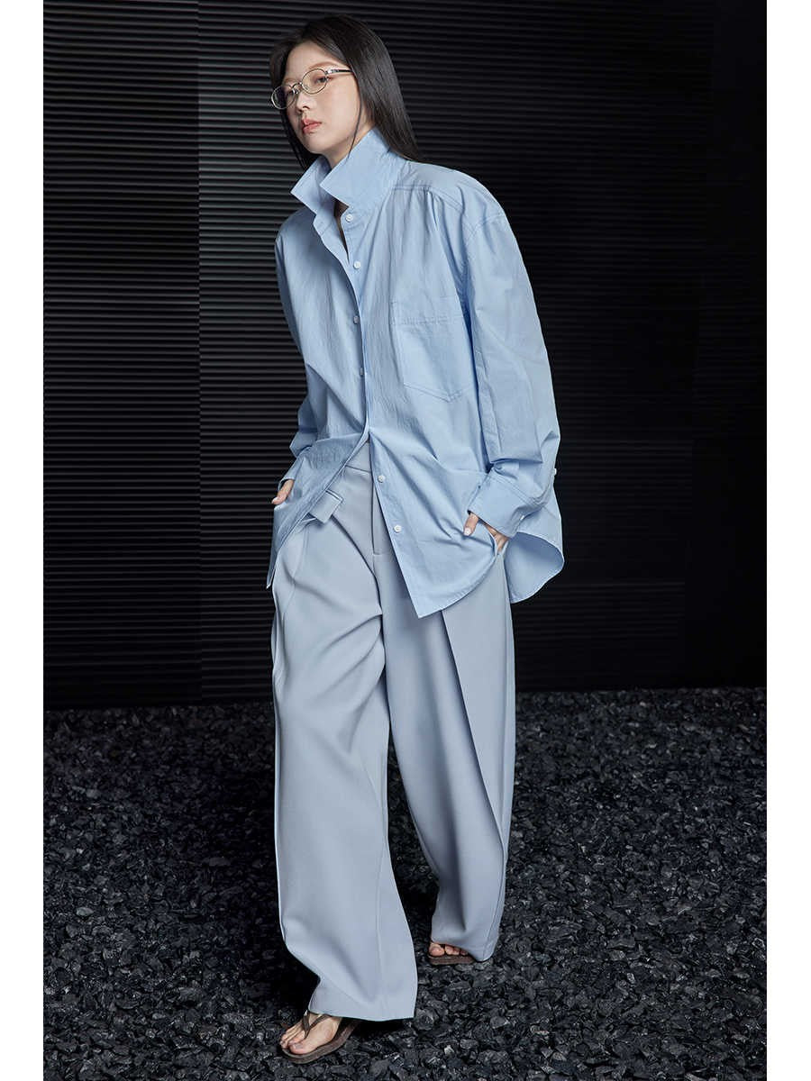 Caelis Minimalist Cotton Shirt
